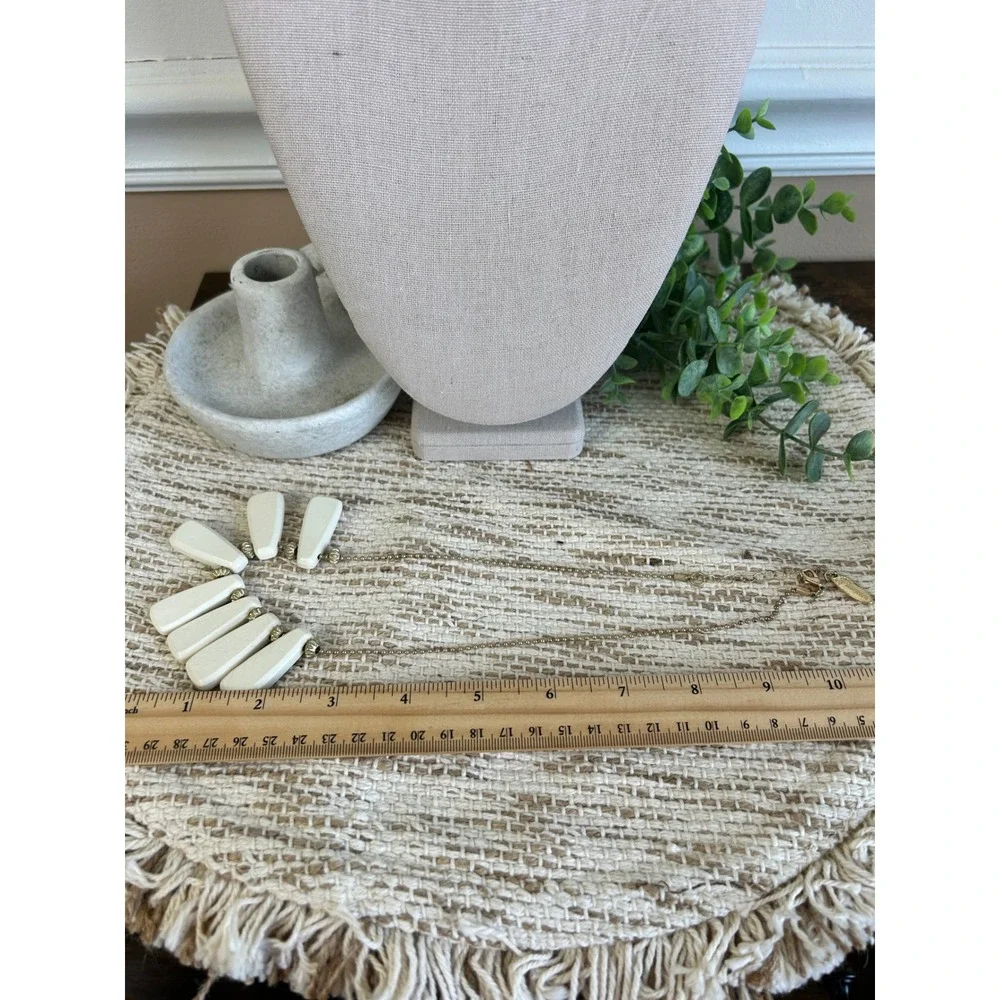 Vintage Plunder Design Cream Wood Tab Statement Necklace Gold Tone Adjustable